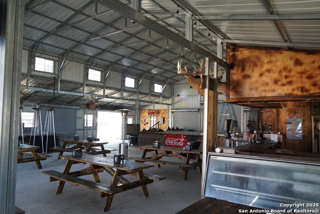 Listing photo id 3 for 203 Kerr  