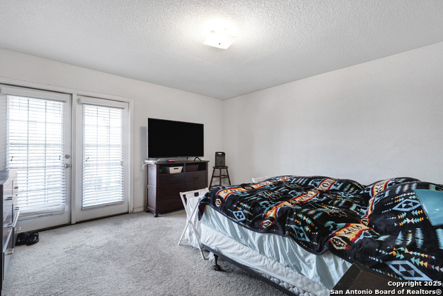 Listing photo id 9 for 6626 Luckey Tree