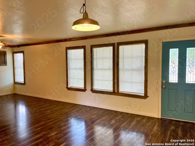 Image 4 of 16 For 166 Fargo Ave