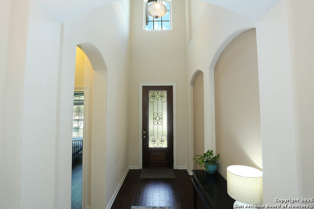 Image 4 of 31 For 25618 Nabby Cove