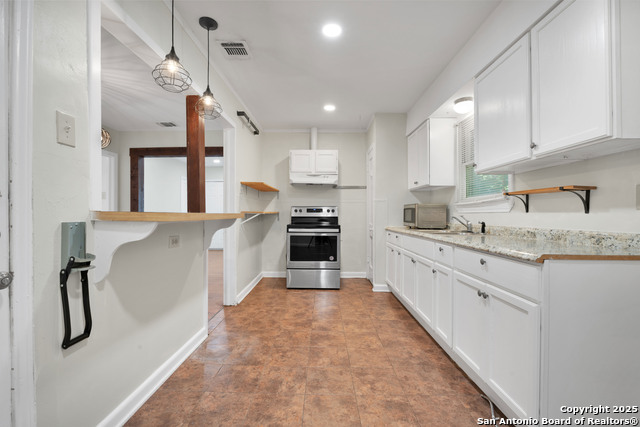 Listing photo id 7 for 2025 W Hermosa