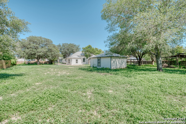 Image 16 of 18 For 1301 Avenue K