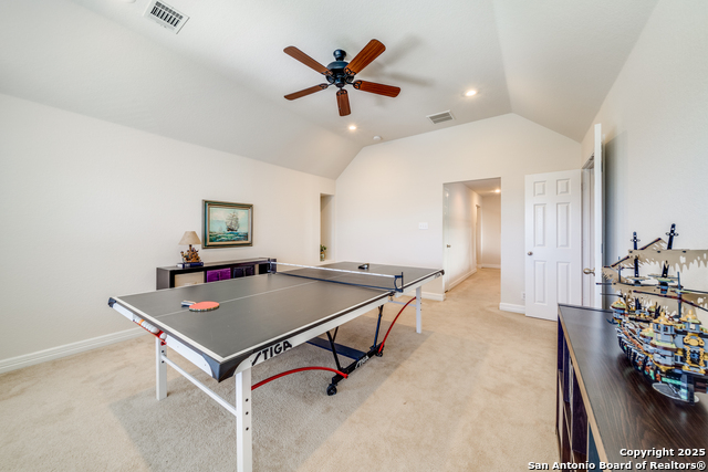 Image 20 of 37 For 139 Sable Heights