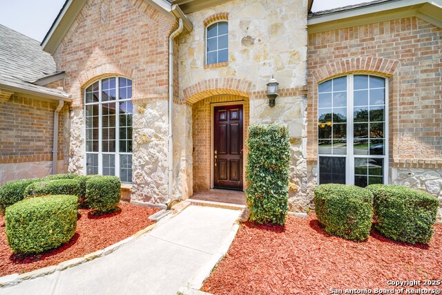 Image 3 of 37 For 139 Sable Heights