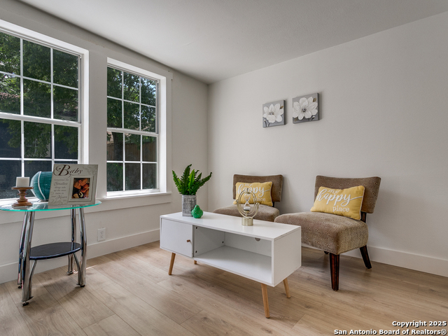 Image 6 of 29 For 1002 Fulton  