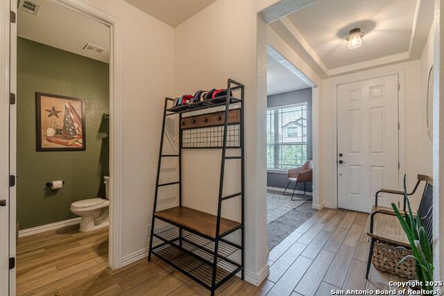 Image 4 of 27 For 1706 Ranch House