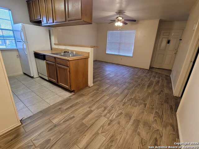 Image 12 of 12 For 4803 Hamilton Wolfe Rd  111