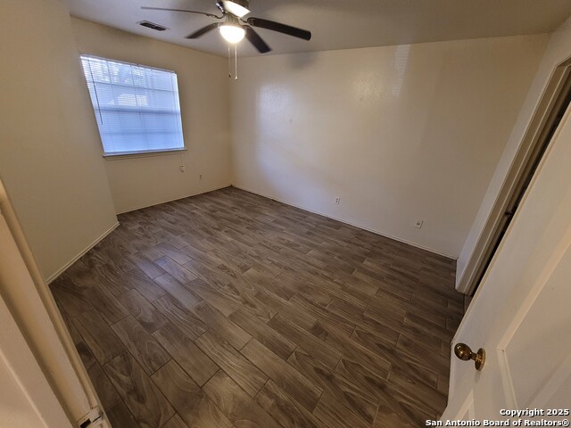 Image 8 of 12 For 4803 Hamilton Wolfe Rd  111