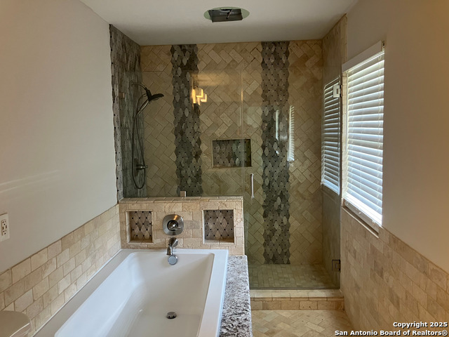 Image 6 of 28 For 6718 Cypress Lake