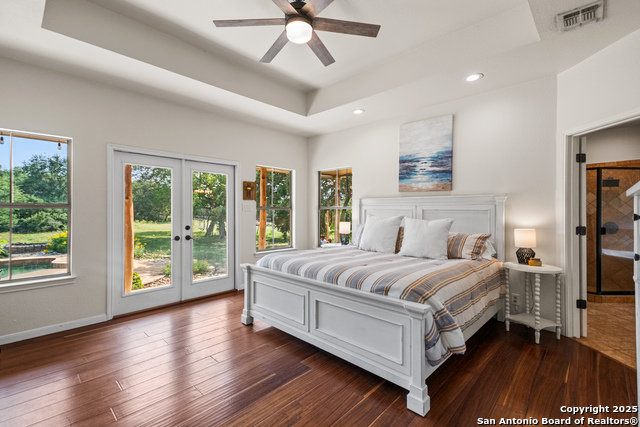 Listing photo id 11 for 131 Rio Frio