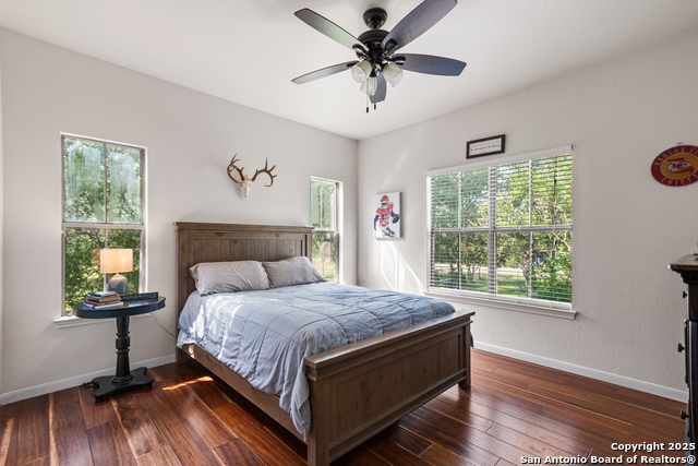 Listing photo id 14 for 131 Rio Frio