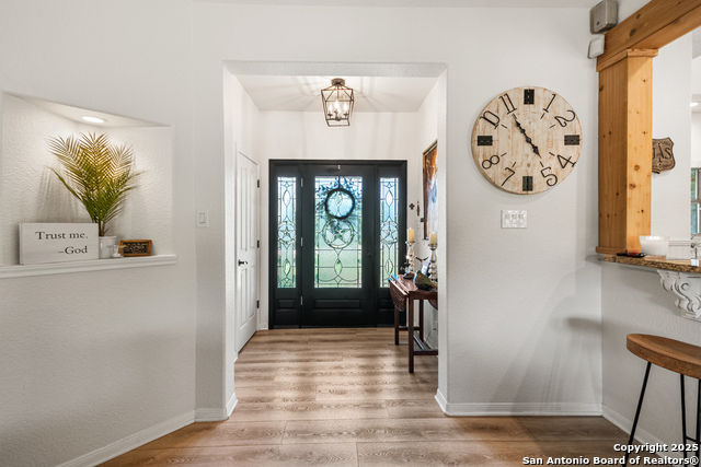 Listing photo id 0 for 131 Rio Frio