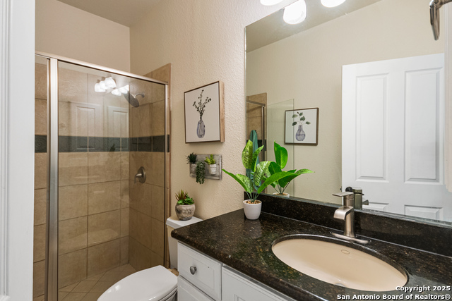 Listing photo id 18 for 131 Rio Frio
