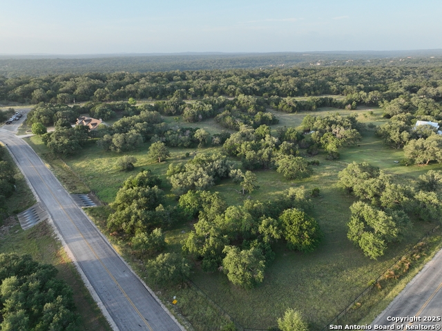 Listing photo id 41 for 131 Rio Frio