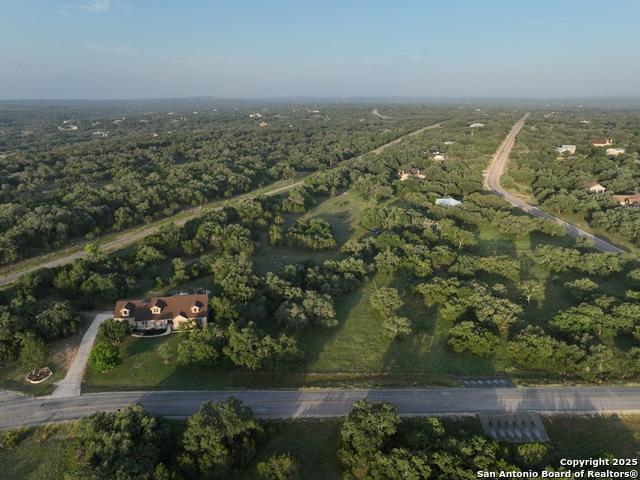 Listing photo id 47 for 131 Rio Frio
