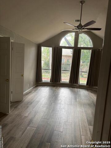 Image 14 of 22 For 5139 Sagail Pl