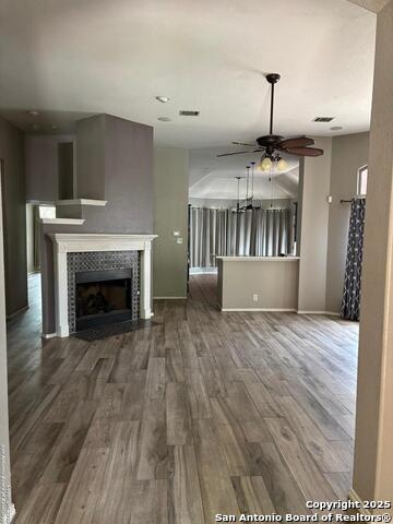 Image 4 of 22 For 5139 Sagail Pl