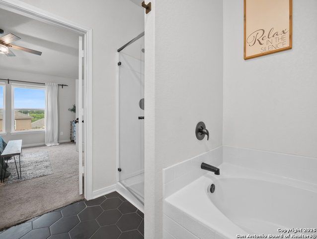Listing photo id 23 for 6321 Daisy Way