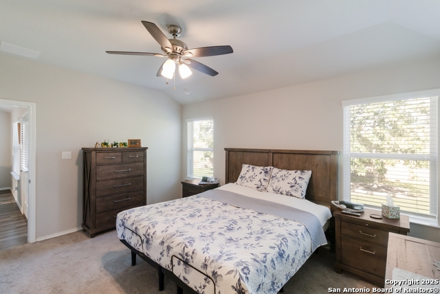 Listing photo id 9 for 8405 Lamus Wheel