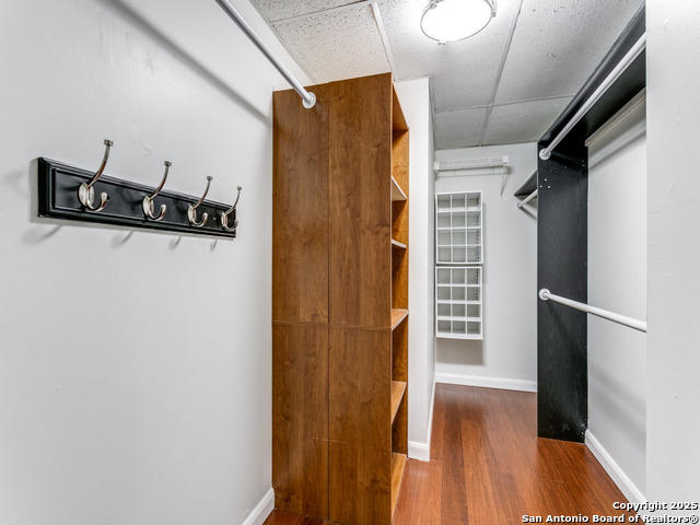 Listing photo id 20 for 1 Towers Park  1803