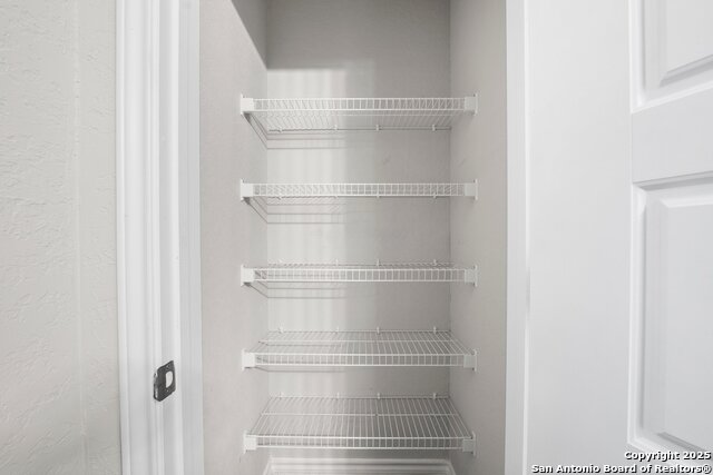 Listing photo id 21 for 7314 Birch Stage