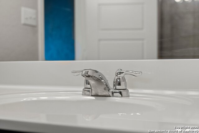 Listing photo id 24 for 7314 Birch Stage