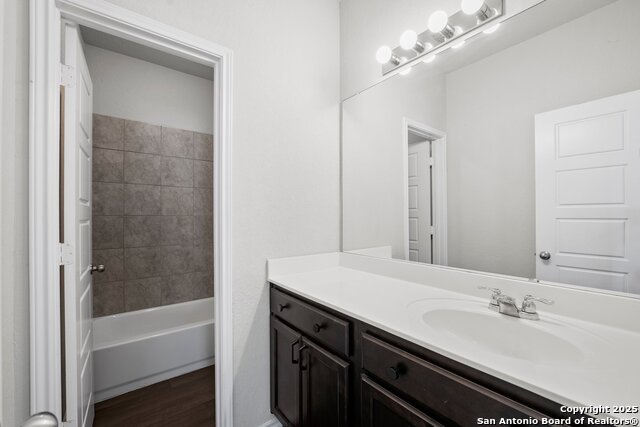 Listing photo id 25 for 7314 Birch Stage