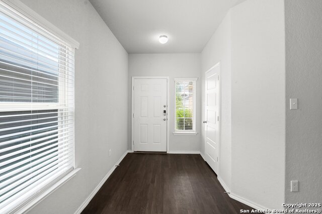 Listing photo id 1 for 7314 Birch Stage