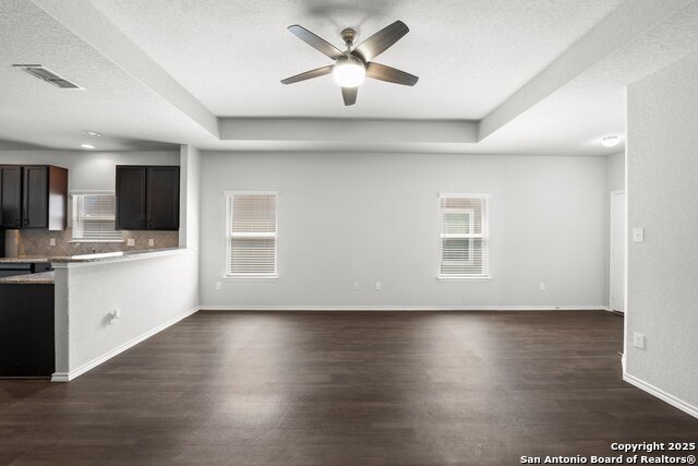 Listing photo id 4 for 7314 Birch Stage