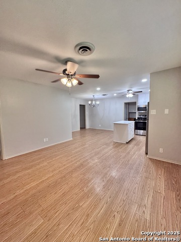 Image 6 of 20 For 5303 Charter Oak Dr