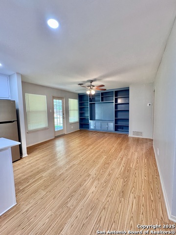 Image 7 of 20 For 5303 Charter Oak Dr