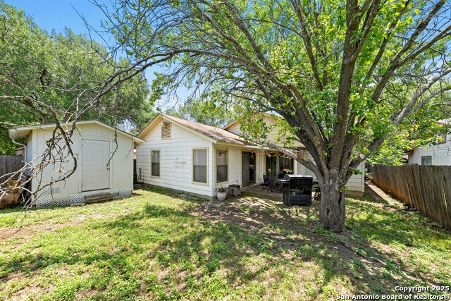 Image 19 of 20 For 9139 Tree Village
