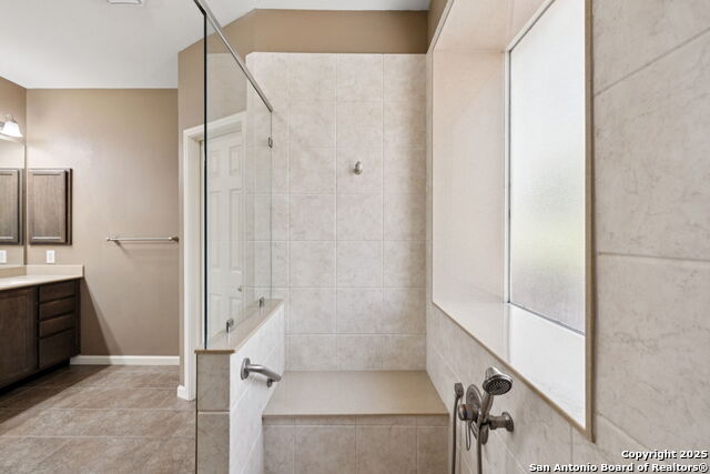 Image 23 of 40 For 106 Baythorne