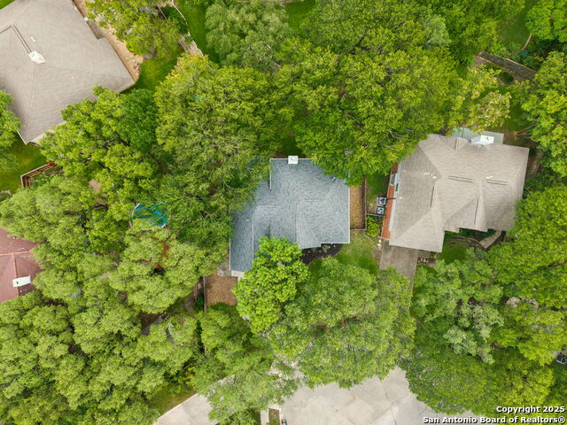 Image 36 of 40 For 106 Baythorne