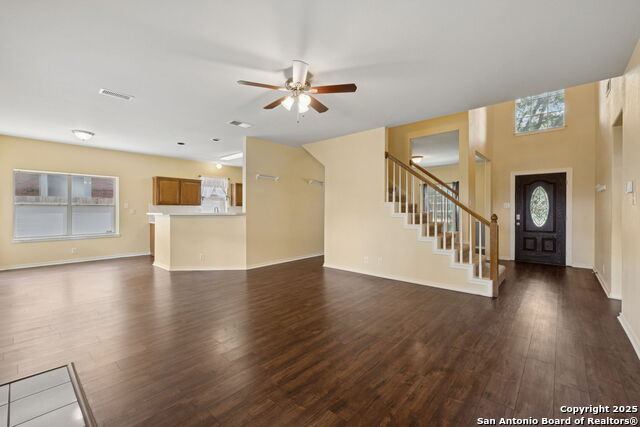 Image 6 of 40 For 106 Baythorne