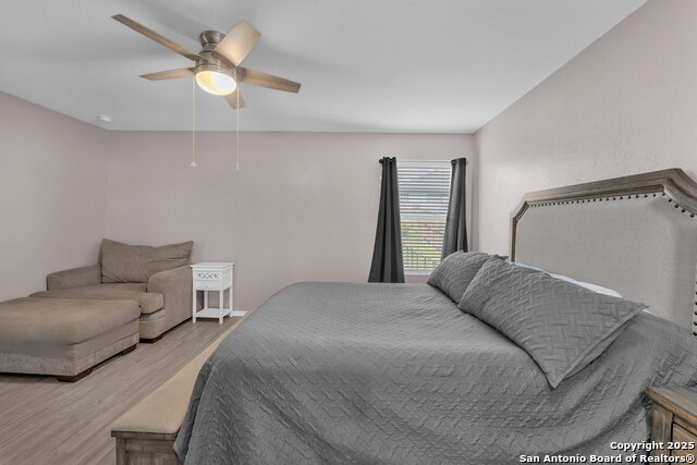 Listing photo id 15 for 6919 Pail Place
