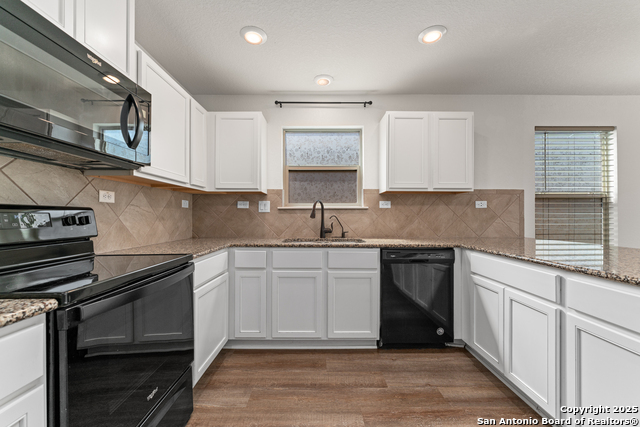 Image 7 of 29 For 583 Pebble Bend