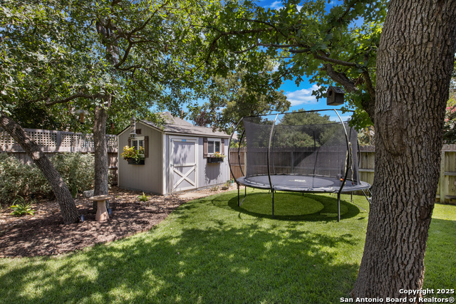 Listing photo id 33 for 227 Woods Of Boerne
