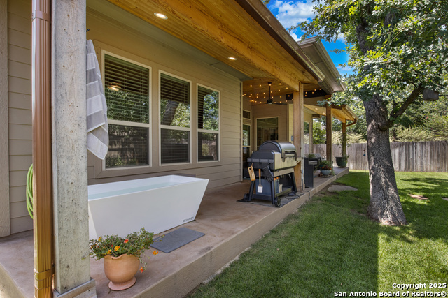 Listing photo id 35 for 227 Woods Of Boerne