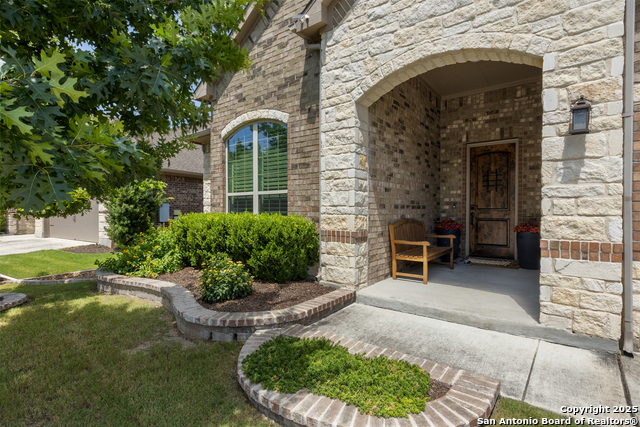 Listing photo id 2 for 227 Woods Of Boerne