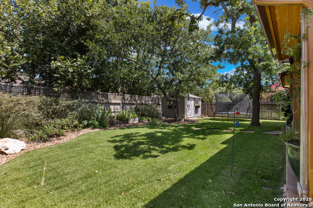 Listing photo id 38 for 227 Woods Of Boerne