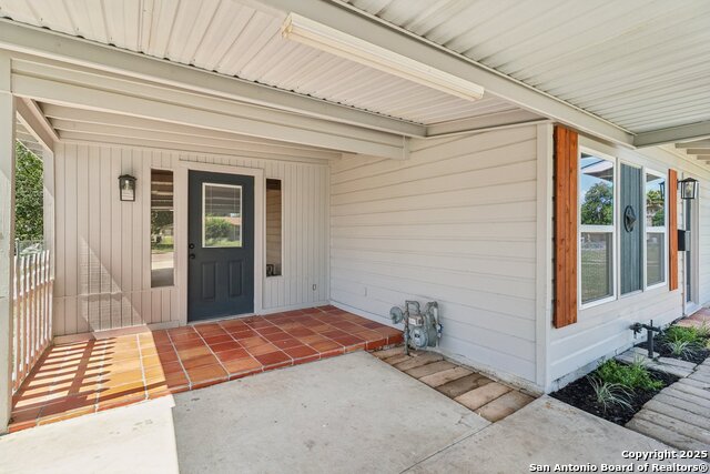 Image 4 of 29 For 119 E Vestal