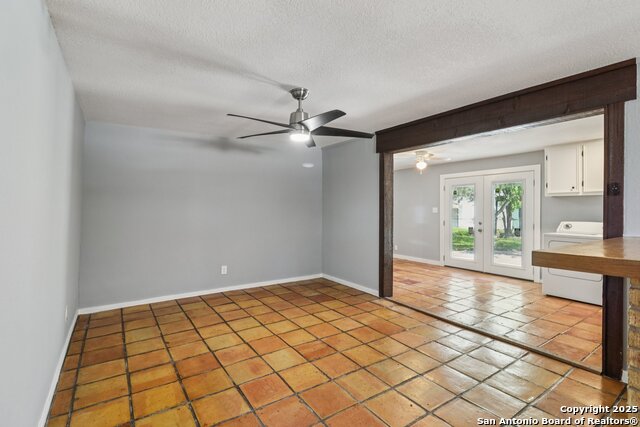 Image 7 of 29 For 119 E Vestal