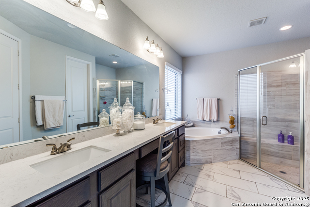 Image 17 of 32 For 5389 Hartley Square