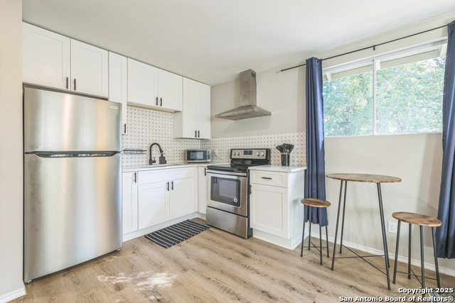 Image 31 of 39 For 619 Olney Dr.