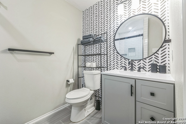 Image 35 of 39 For 619 Olney Dr.