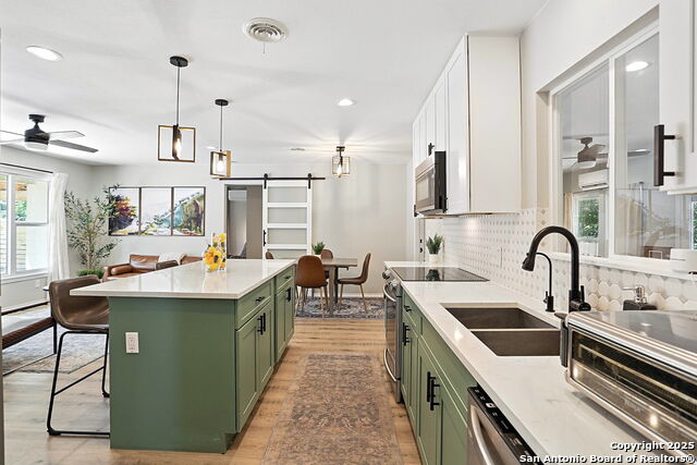 Image 9 of 39 For 619 Olney Dr.