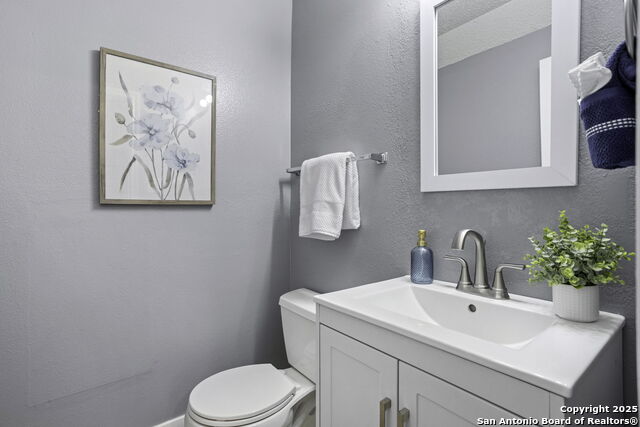 Image 17 of 27 For 11035 Cedar Park