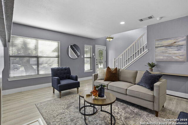 Image 5 of 27 For 11035 Cedar Park