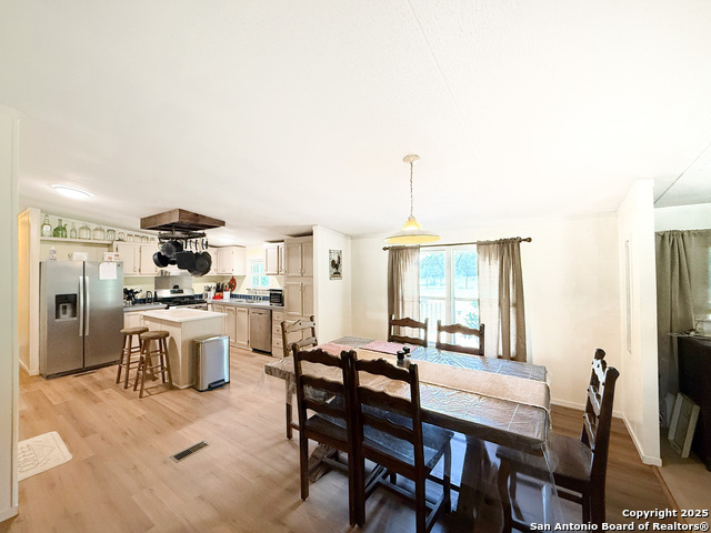 Image 13 of 45 For 227 River Bluff